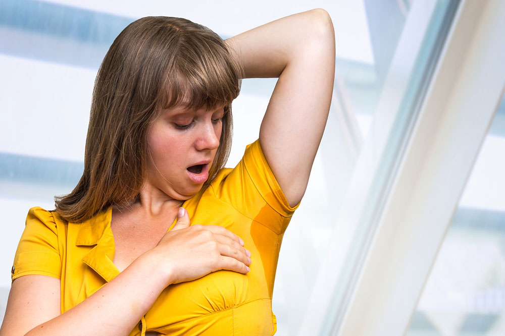 Tips To Manage Hyperhidrosis